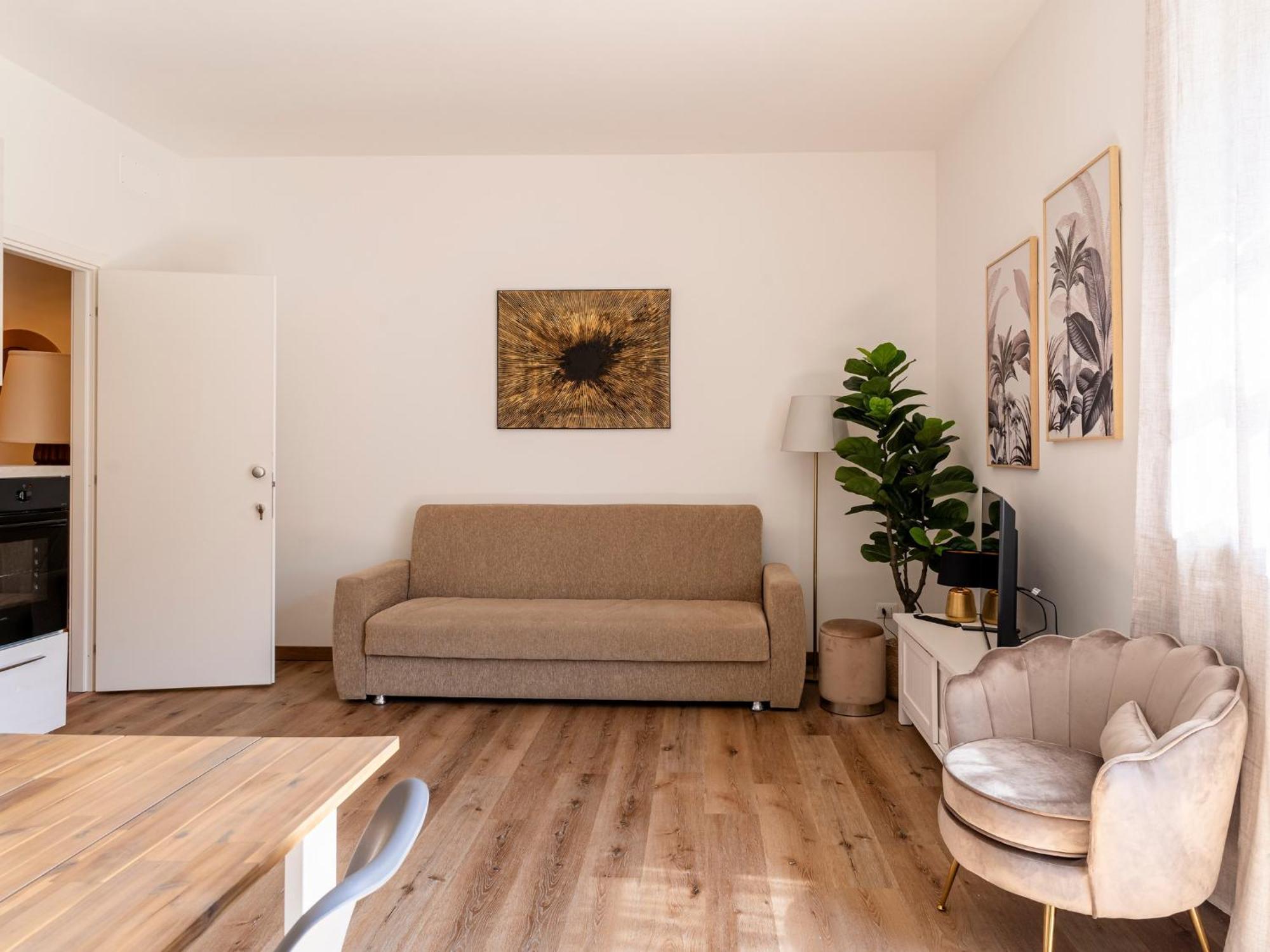 Livorno Central And Modern 2 Apts & 1 Room! Eksteriør billede